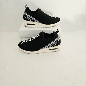 DKNY Women’s Fashion Fabric Wedge Sneakers  Black and White Size 9